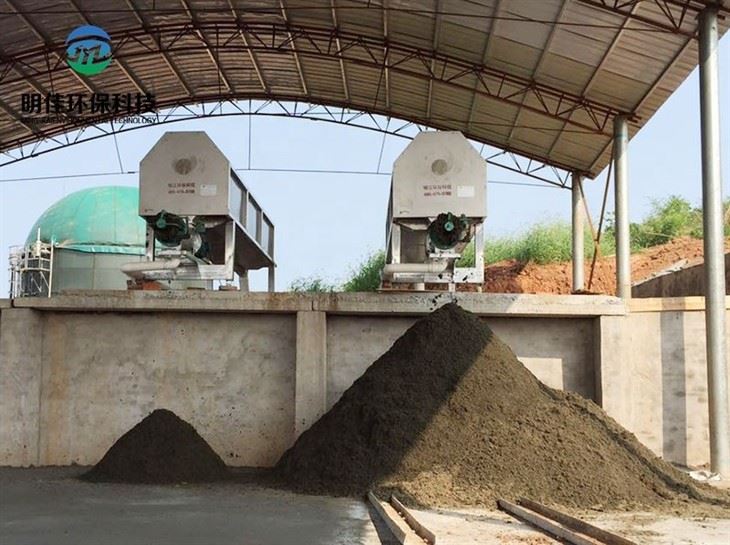 High Efficiency Screw Dewatering Machine For Chicken Manure And Hog Slurry factory